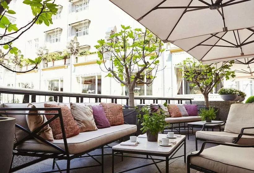 هتل Steigenberger Icon Wiltcher S