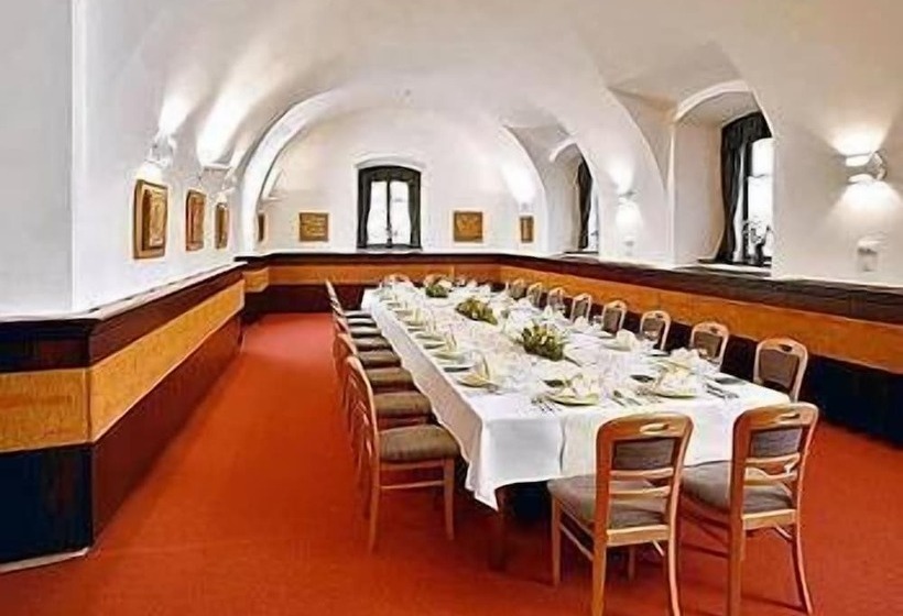 Szálloda Zlatá Hvězda