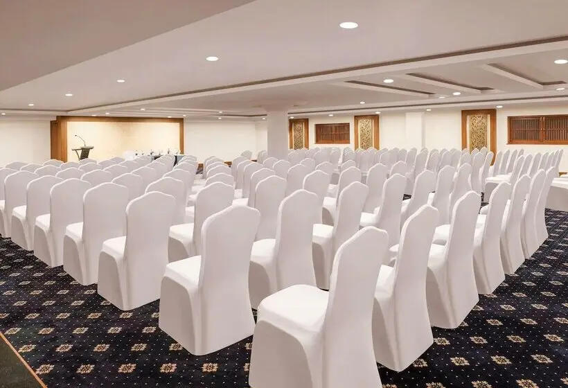 Novotel Goa Dona Sylvia Resort