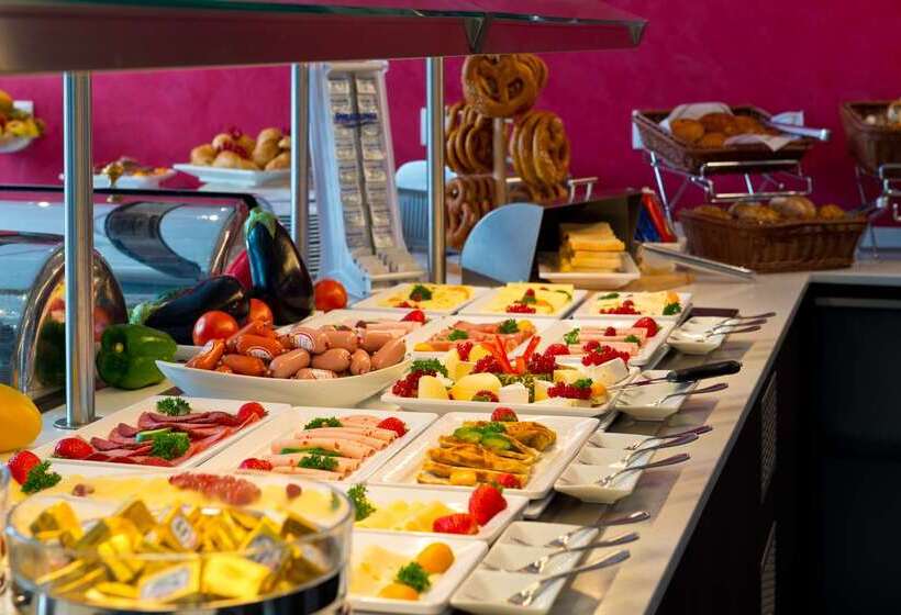 Achat Hotel Dresden Elbufer