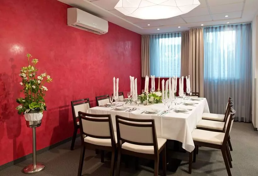 Achat Hotel Dresden Elbufer