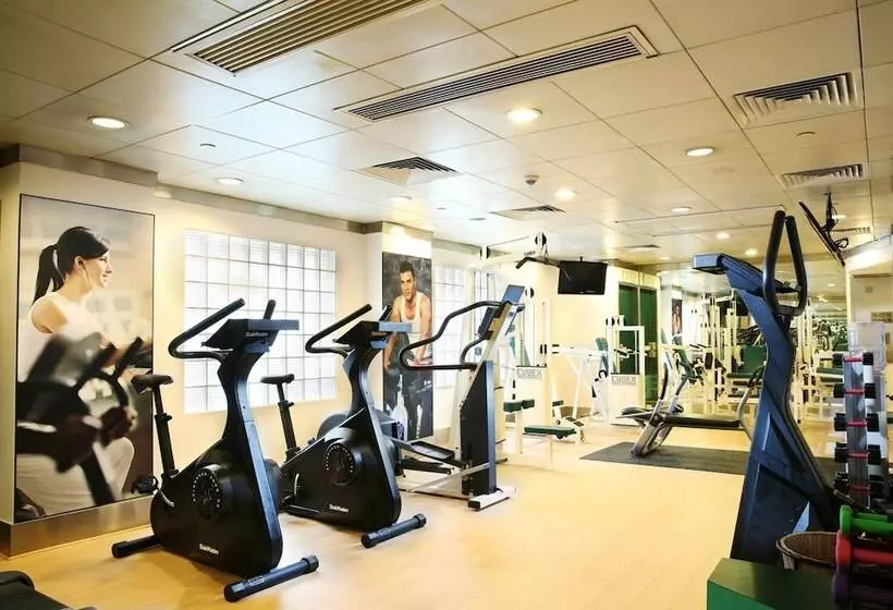 هتل Charterhouse Causeway Bay