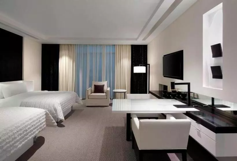 Le Méridien Dubai Hotel & Conference Centre