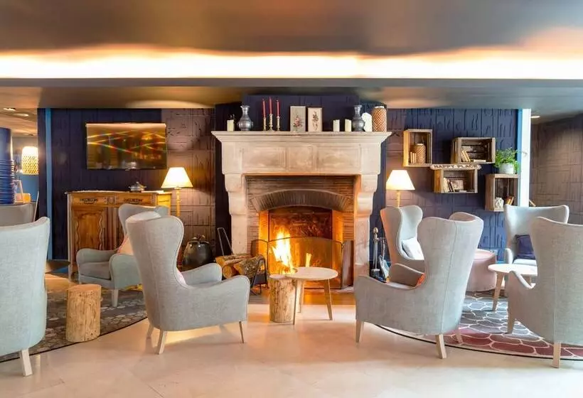 هتل Mercure Château De Fontainebleau