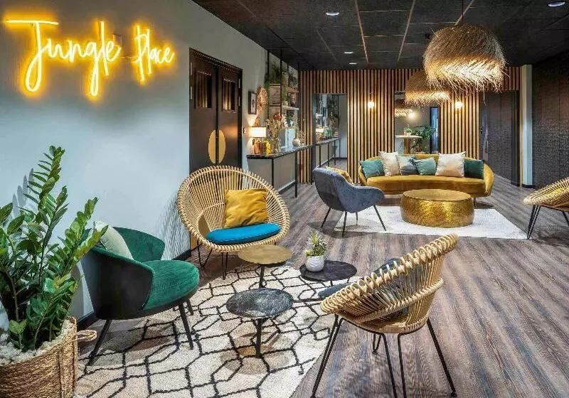 هتل Mercure La Roche Sur Yon