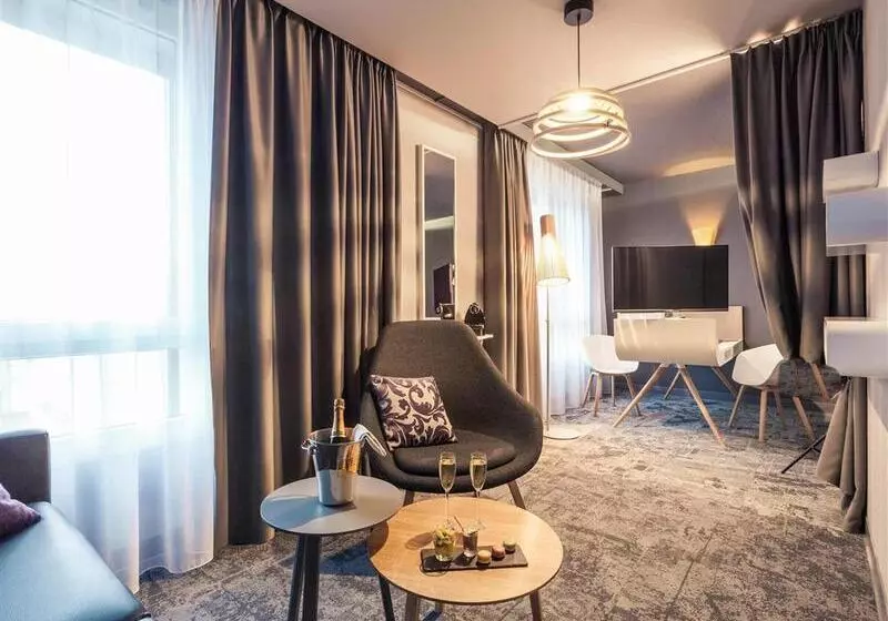 هتل Mercure La Roche Sur Yon