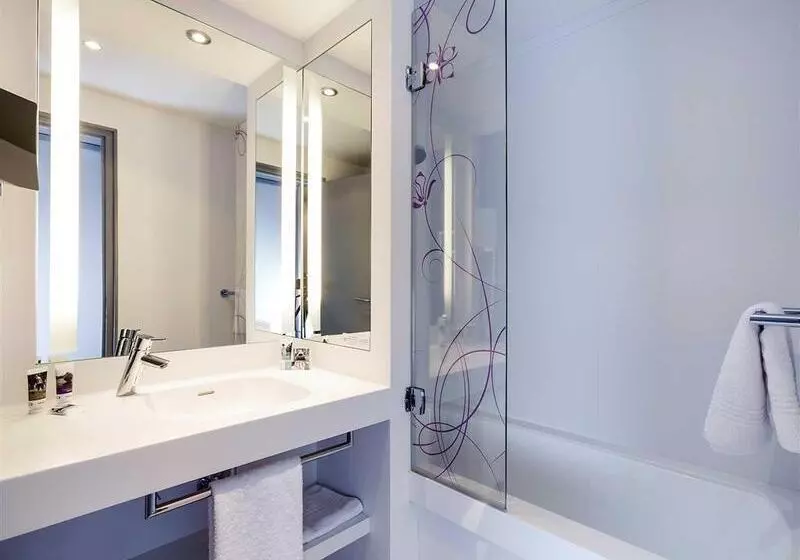 هتل Mercure La Roche Sur Yon