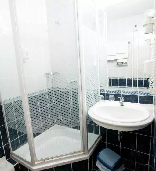 هتل Mátyás Király Gyógy és Wellness