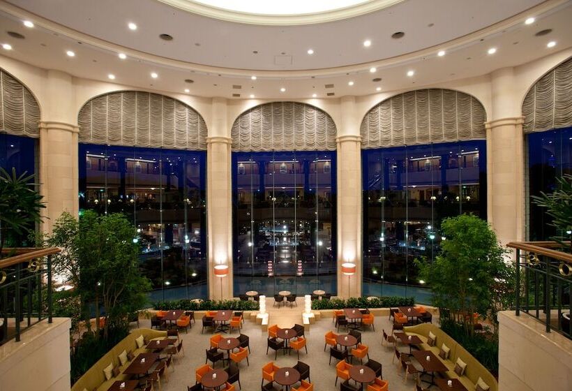 בית מלון כפרי Okura Jr Huis Ten Bosch