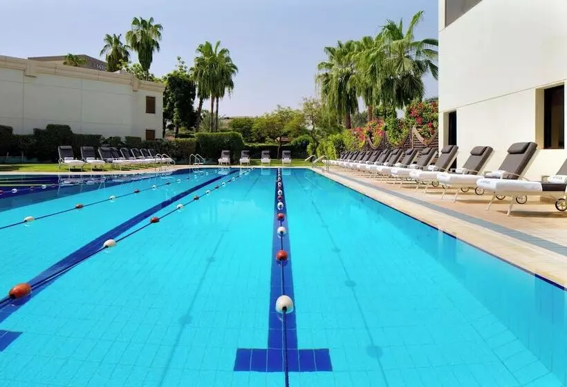 Le Méridien Dubai Hotel & Conference Centre