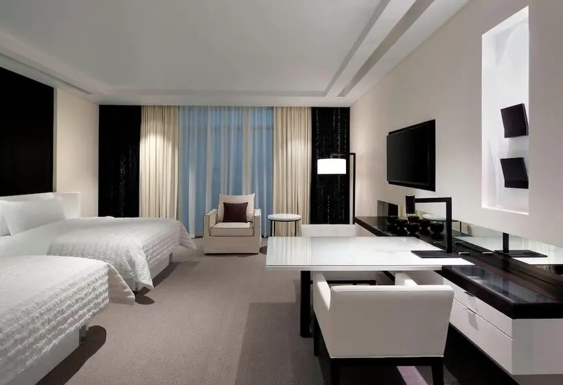 Le Méridien Dubai Hotel & Conference Centre