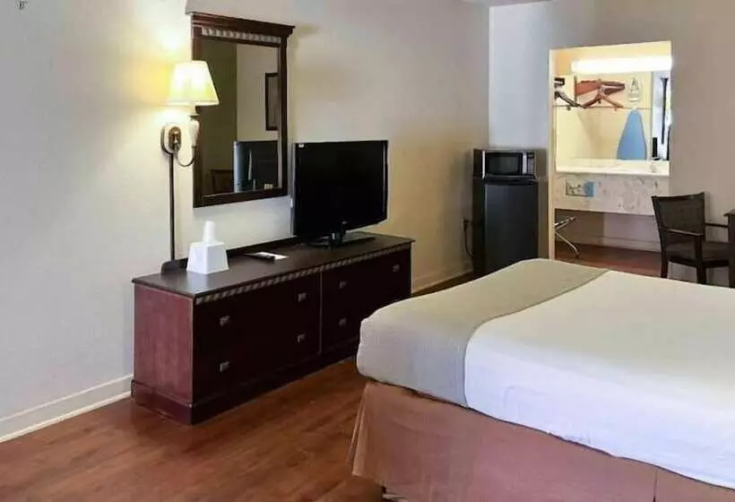 Motel 6 Abbeville, Al
