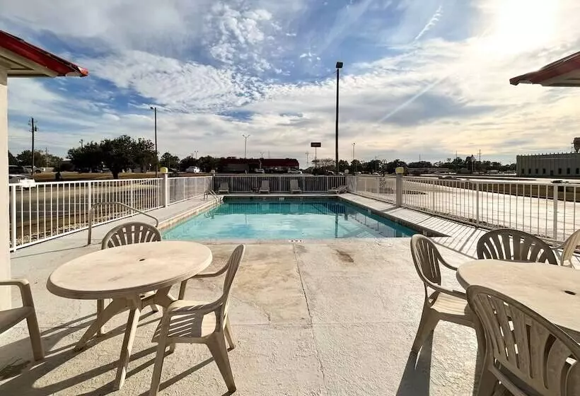 Motel 6 Abbeville, Al