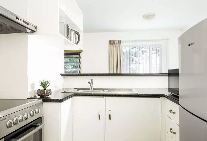 Hotel Breakfree Adelaide