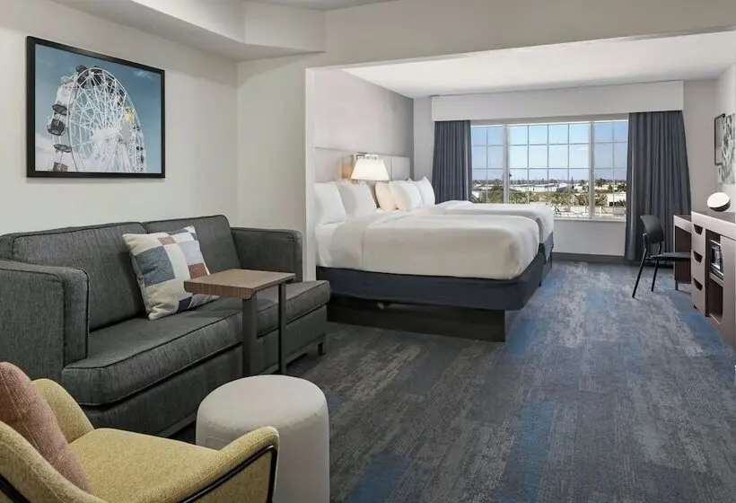 ホテル City Express by Marriott Santa Ana/Orange County Airport