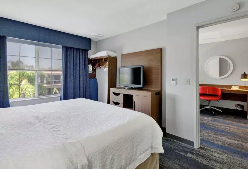 호텔 Hampton Inn And Suites Santa Ana/orange County Airport
