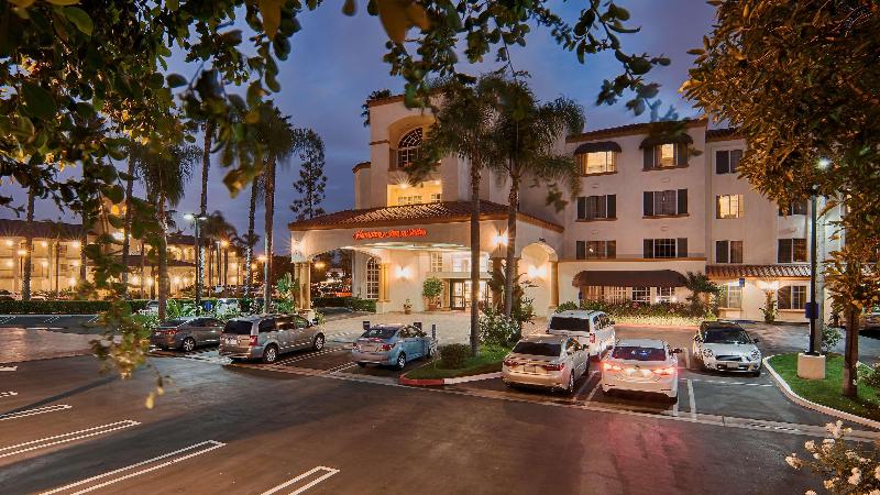 Отель Hampton Inn And Suites Santa Ana/orange County Airport
