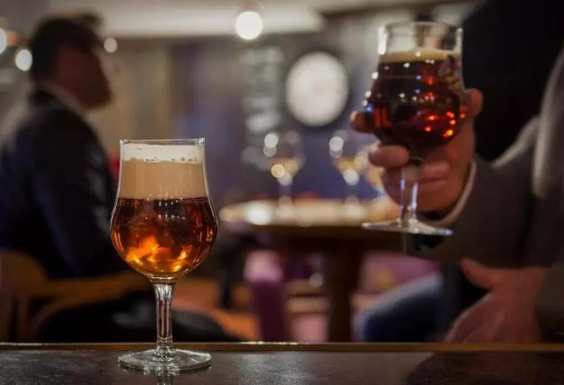 هتل Holiday Inn Calais Coquelles, An Ihg