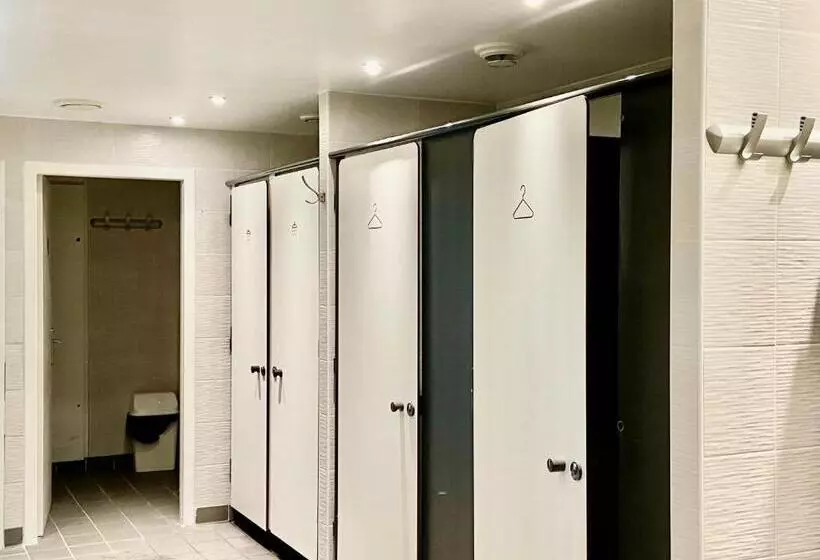 هتل Holiday Inn Calais Coquelles, An Ihg