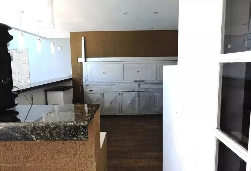 فندق Julio Cesar