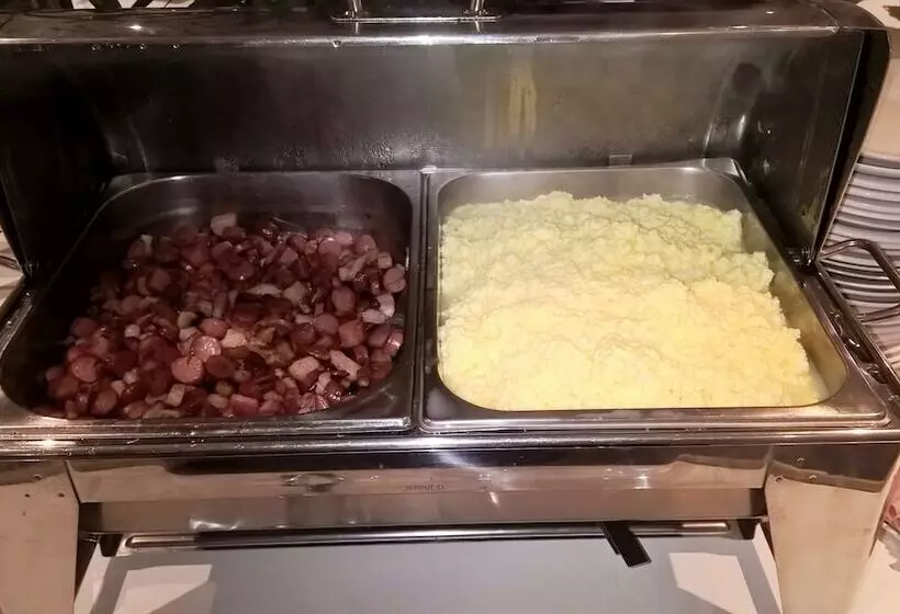 فندق Julio Cesar