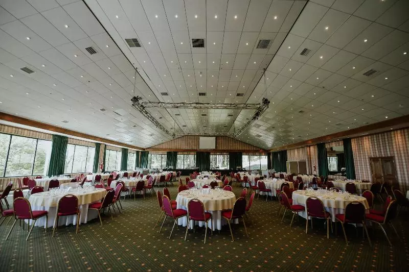 ホテル Las Hayas Ushuaia Resort