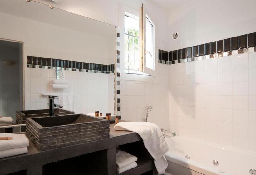 فندق Les Bastides Saint Paul