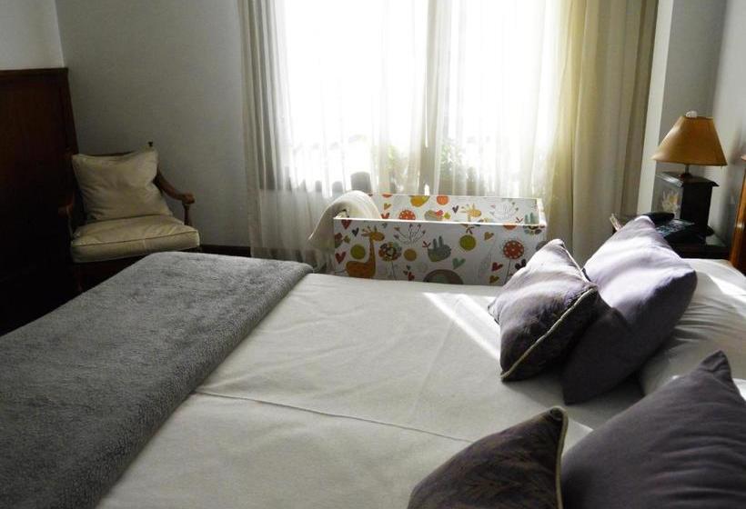 Gardi Hotel & Suites