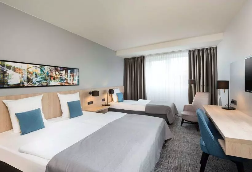 호텔 Ramada By Wyndham Flensburg City