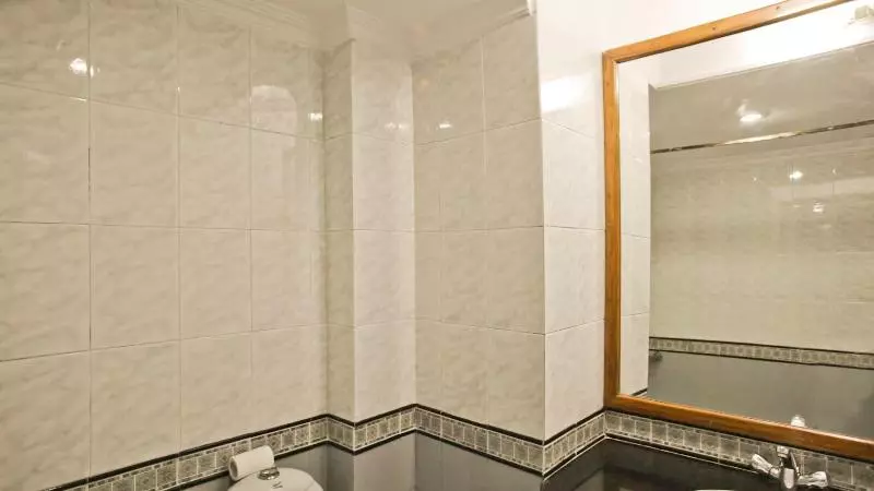 فندق Shiva Continental