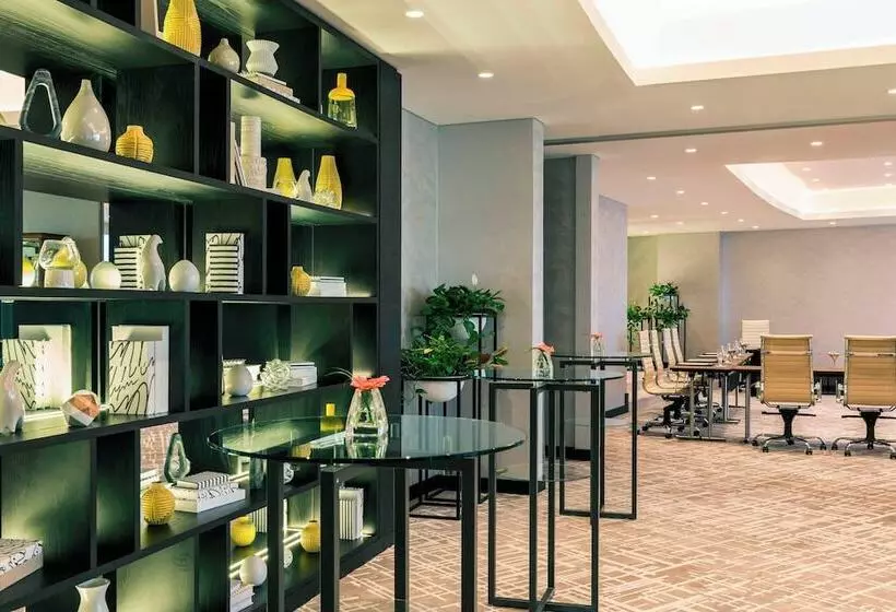 Le Royal Meridien Beach Resort & Spa Dubai