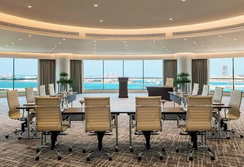 Le Royal Meridien Beach Resort & Spa Dubai