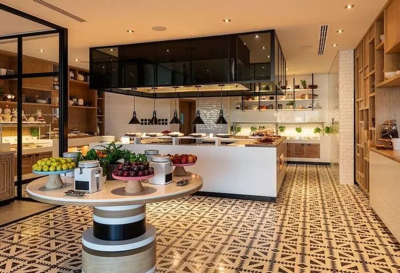 Le Royal Meridien Beach Resort & Spa Dubai