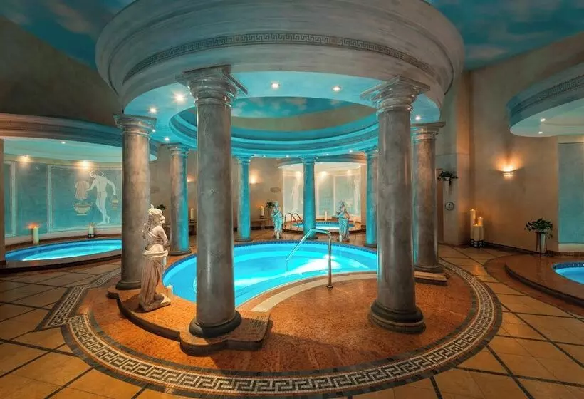 Le Royal Meridien Beach Resort & Spa Dubai