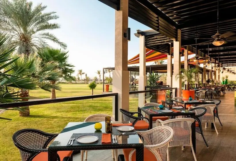 Le Royal Meridien Beach Resort & Spa Dubai
