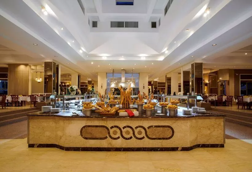 Maritim Jolie Ville Resort & Casino