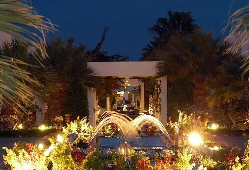 Maritim Jolie Ville Resort & Casino