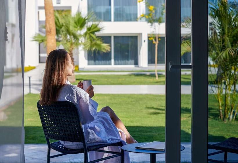 Maritim Jolie Ville Resort & Casino