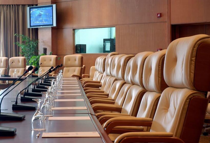 Maritim Jolie Ville Resort & Casino