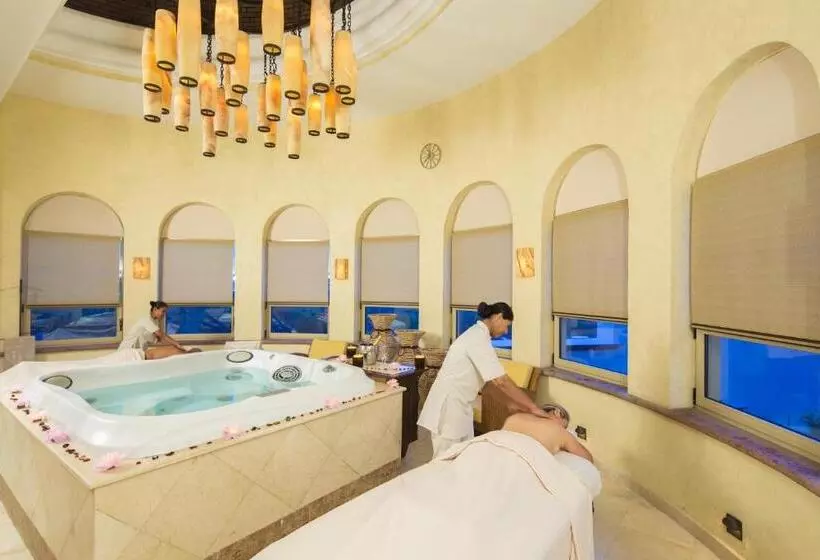 Villa Del Palmar Beach Resort & Spa