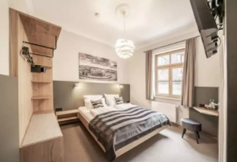 בית מלון כפרי Am Markt