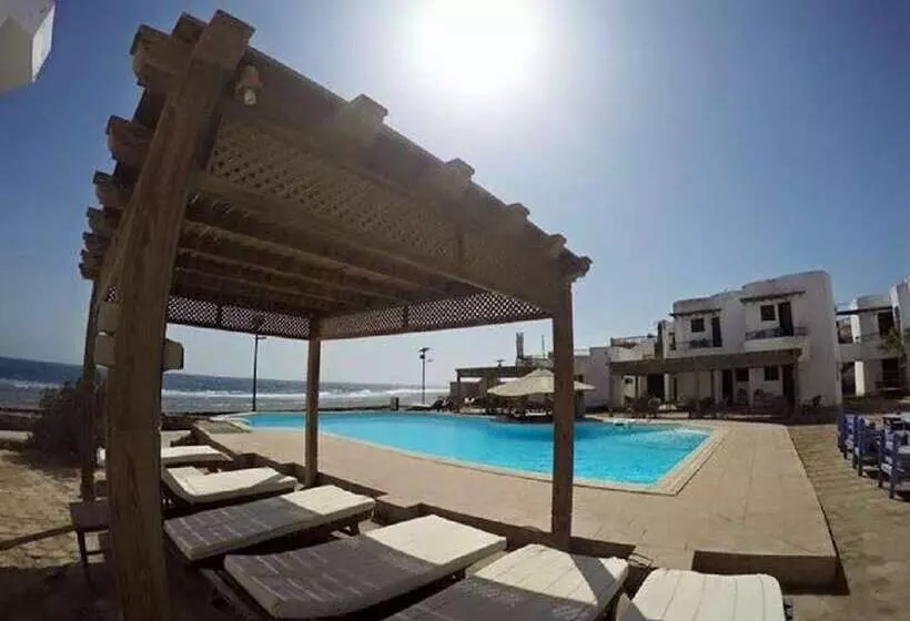 هتل Dyarna Dahab