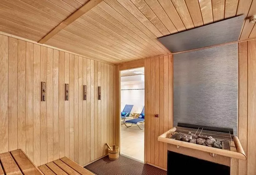 H+ Hotel Frankfurt Airport West