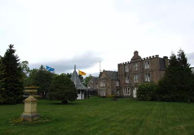 ホテル Huntly Arms