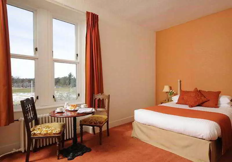 ホテル Huntly Arms