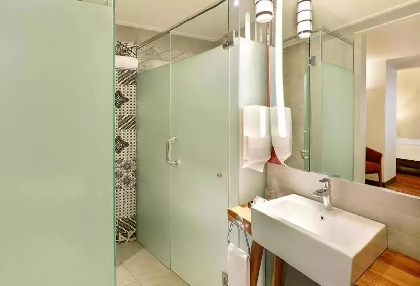 هتل Ibis Yogyakarta Malioboro