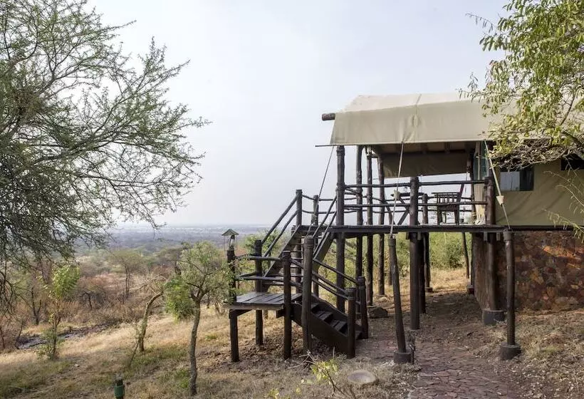 בית מלון כפרי Kirawira Serena Camp