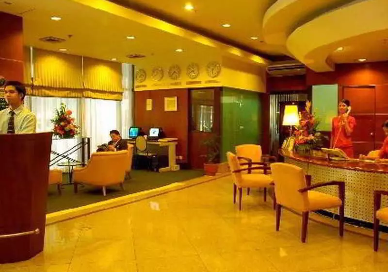 בית מלון כפרי Millennium Plaza Serviced Residences 