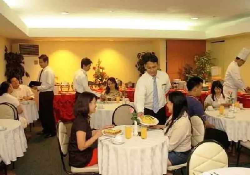 בית מלון כפרי Millennium Plaza Serviced Residences 