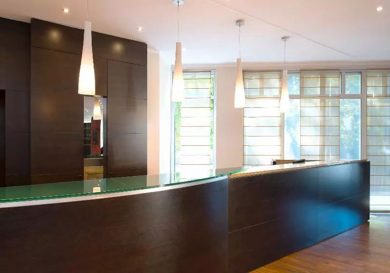 هتل Nh Berlin Potsdam Conference Center